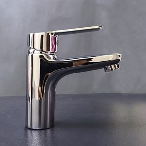 Vòi chậu nóng lạnh Daebak 1431131C