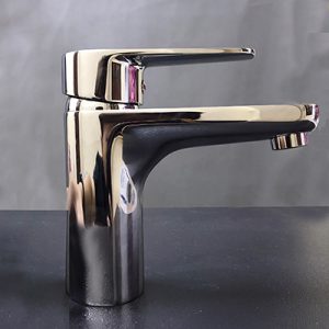 Vòi chậu nóng lạnh Daebak 1626326C