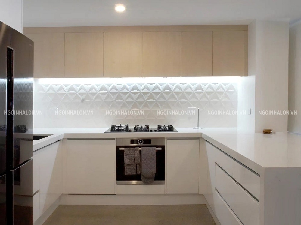Mẫu gạch ốp tường 3D trang trí bếp hình tam giác sắp xếp liên tiếp Mẫu gạch ốp tường 3D trang trí bếp hình tam giác sắp xếp liên tiếp