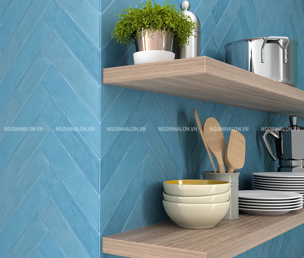 Gạch thẻ thanh dài màu xanh lam ốp xương cá cực độc đáo