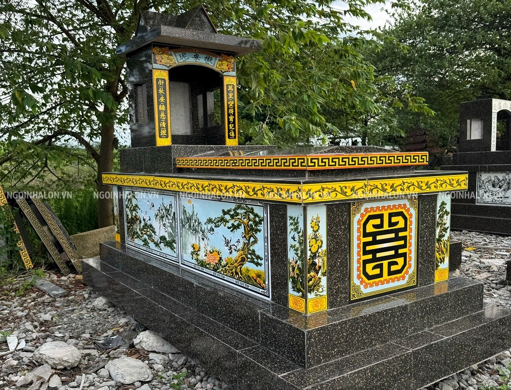 gạch bóng kiếng màu đen giả đá hoa cương ốp mộ