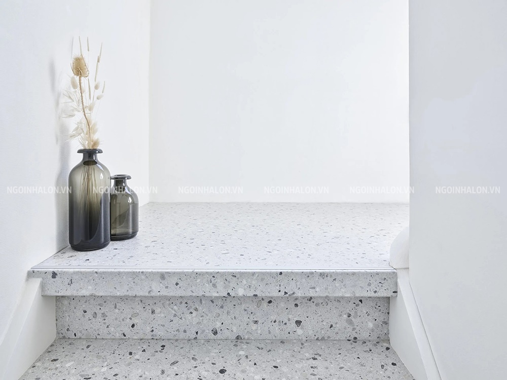 gạch terrazzo 600x1200 ốp cầu thang