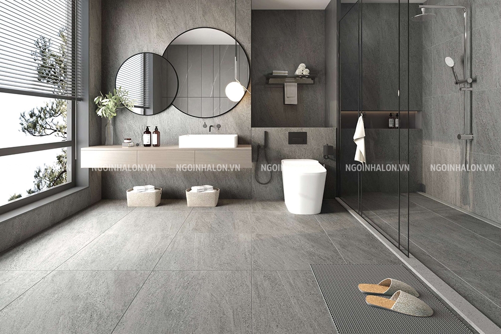 Nên chọn gạch 60x60 có bề mặt nhám mịn chống trơn trượt.