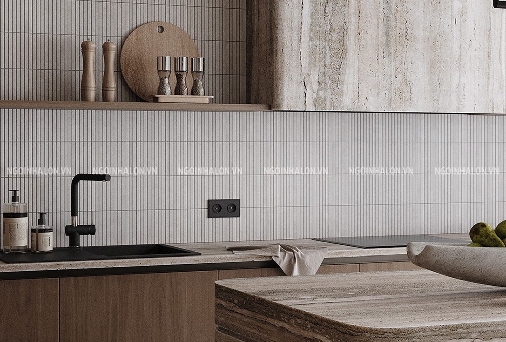 Gạch mosaic dạng thanh ứng dụng ốp tường bếp
