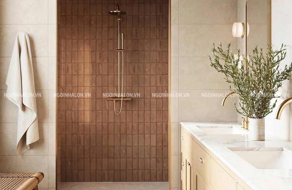 Gạch thẻ nâu phối cùng tường màu beige